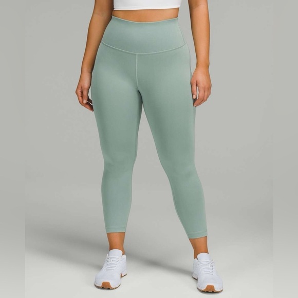 lululemon athletica Pants - Lululemon Wunder Train Contour Fit High-Rise Crop 23" Misty Glade Size 6